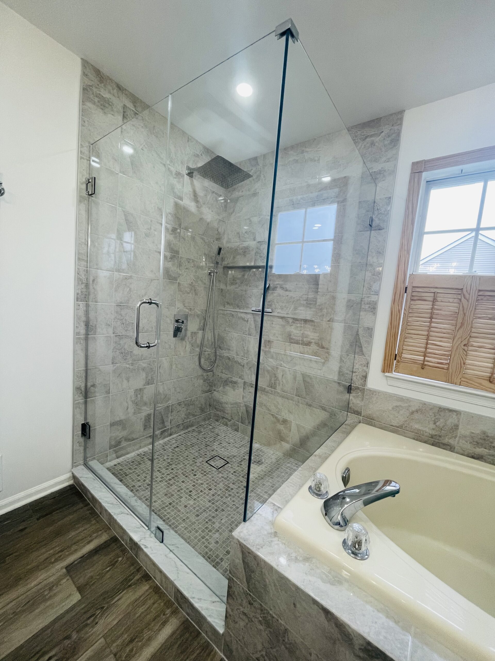 frameless shower doors new jersey Delaware Pennsylvania