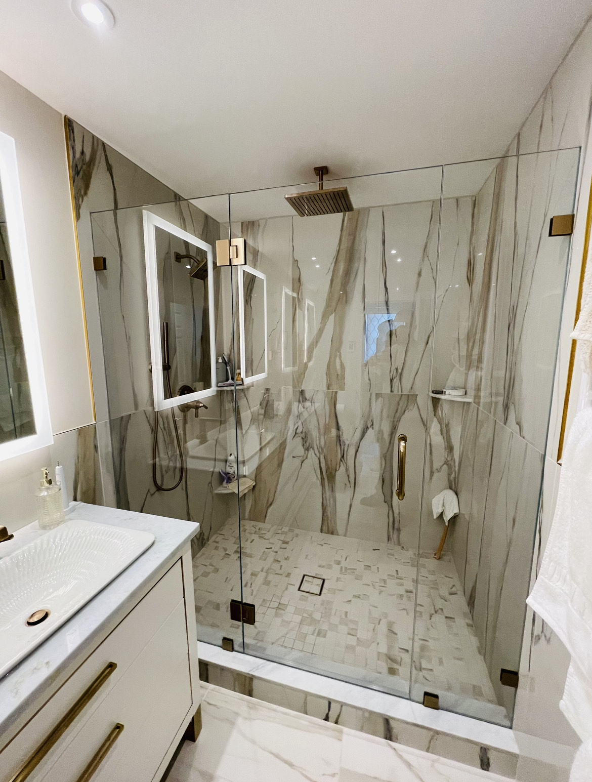 inline door frameless shower doors new jersey Delaware Pennsylvania